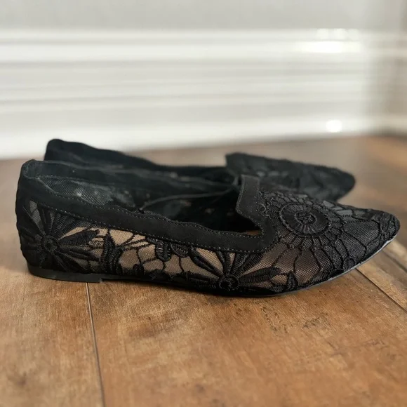Seychelles Black Floral Lace Almond Toe Slip On Ballet Flats Size 7.5 NEW - Picture 3 of 8